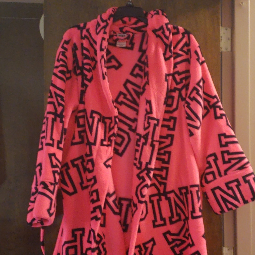 Victoria's Secret/PINK robe